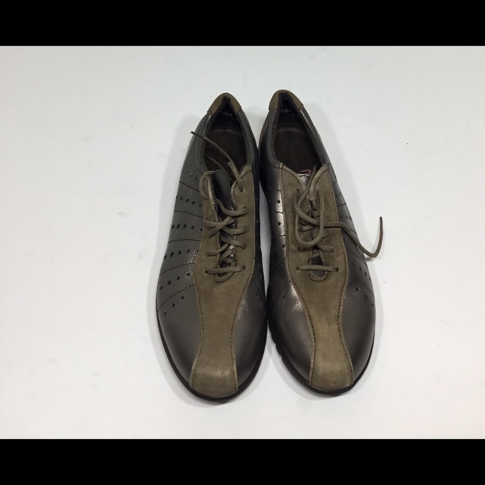 Nwob Bronze Munro Sport Shoes Size 6n.